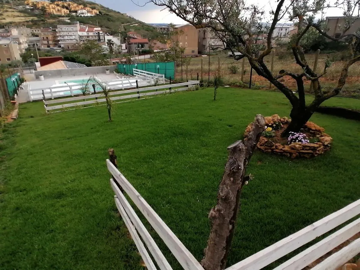 Casa Vacanze Rosa Camastra Italia
