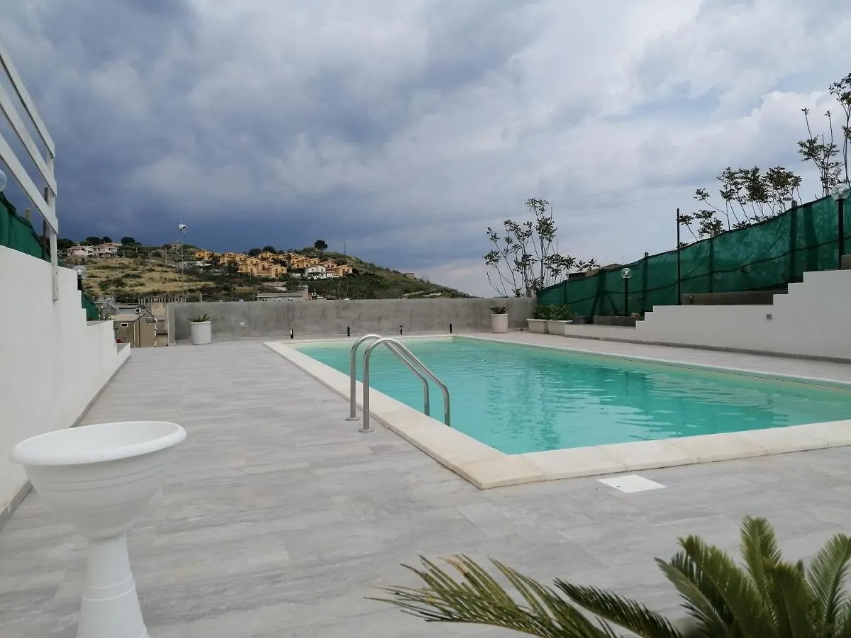 Casa Vacanze Rosa Camastra