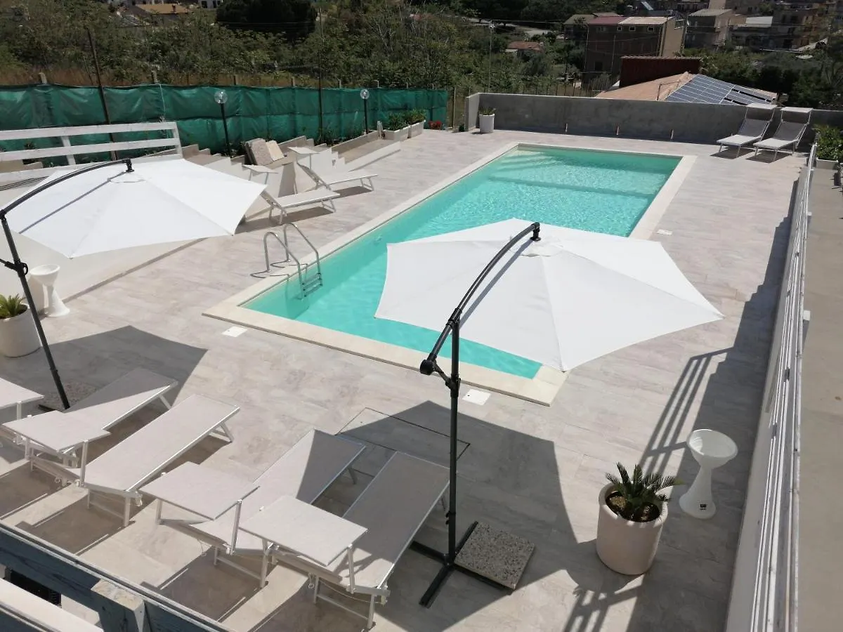 Casa Vacanze Rosa Camastra