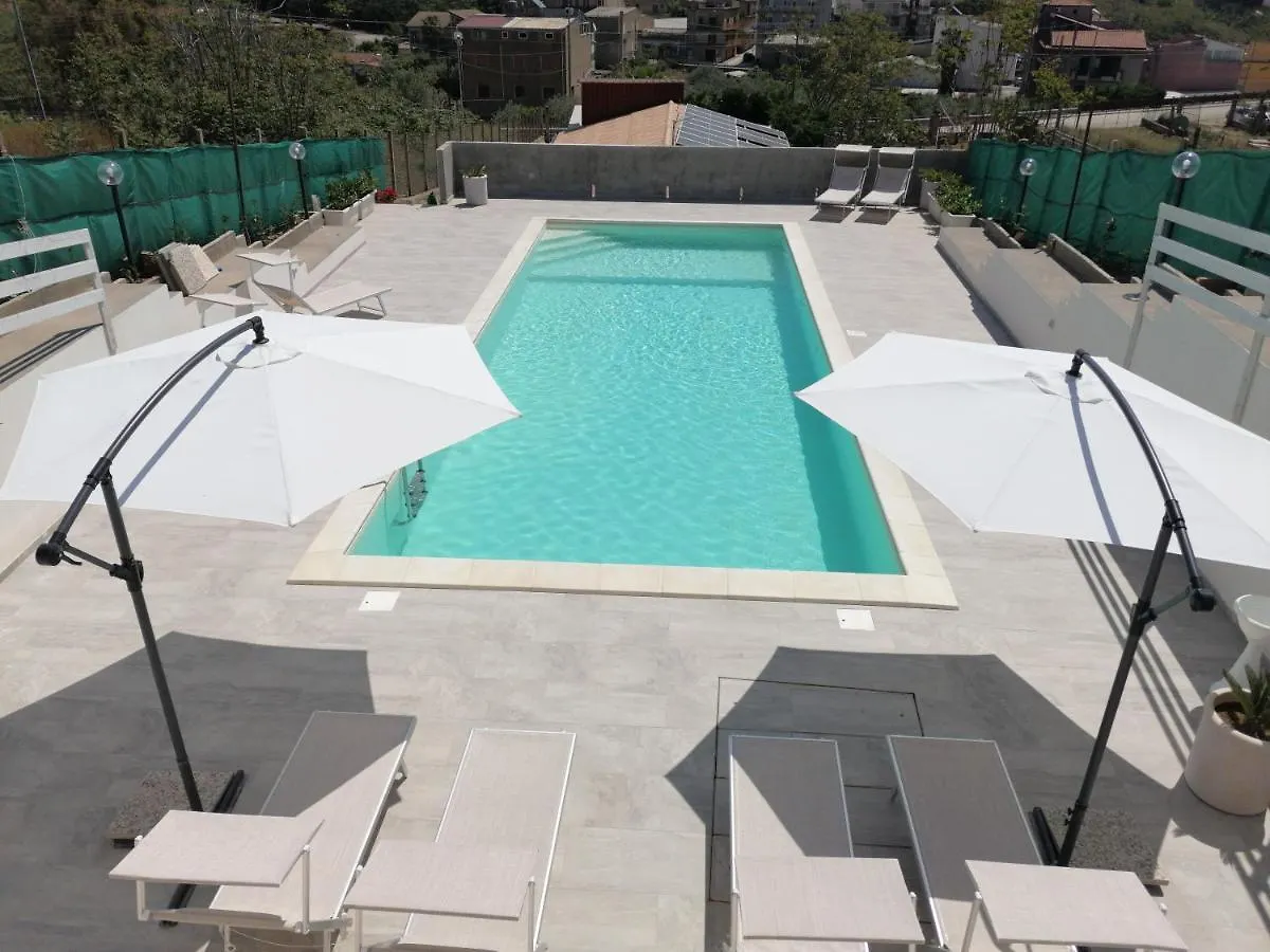 Casa Vacanze Villa Tropia Camastra