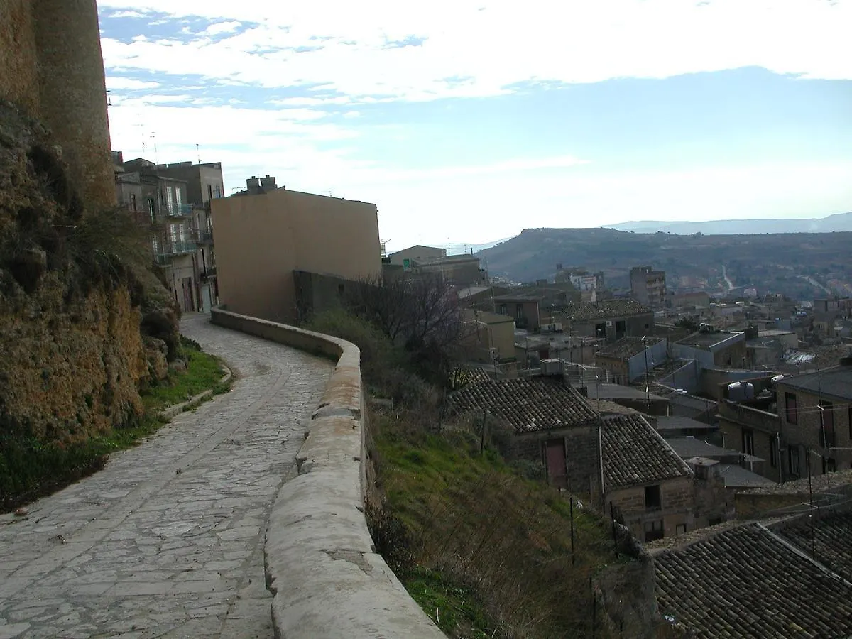 Casa Vacanze Rosa Camastra