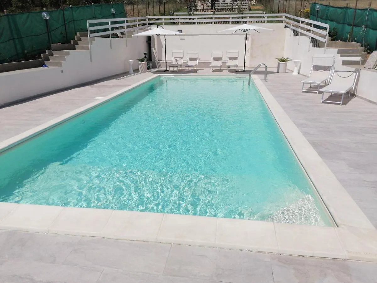 Holiday home Casa Vacanze Villa Tropia Camastra