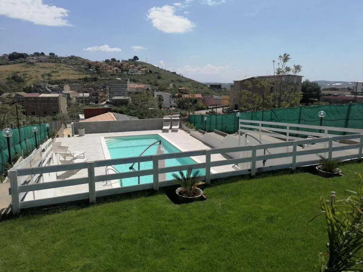 Holiday home Casa Vacanze Villa Tropia Camastra